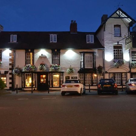 The Lion Hotel Buckden  Екстер'єр фото