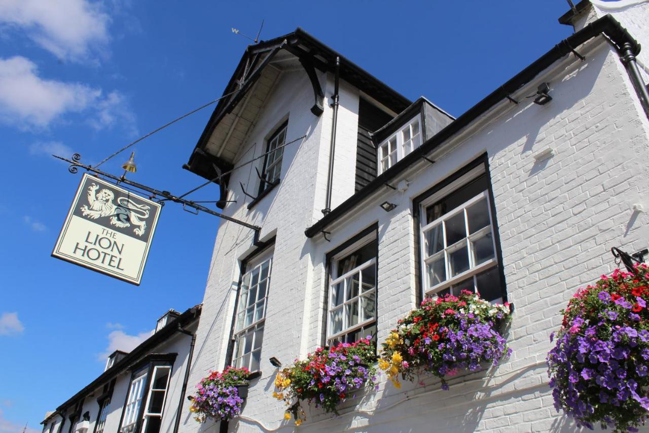 The Lion Hotel Buckden  Екстер'єр фото